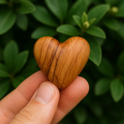 Hand-carved olive wood heart – made in bethlehem (4 sizes available)