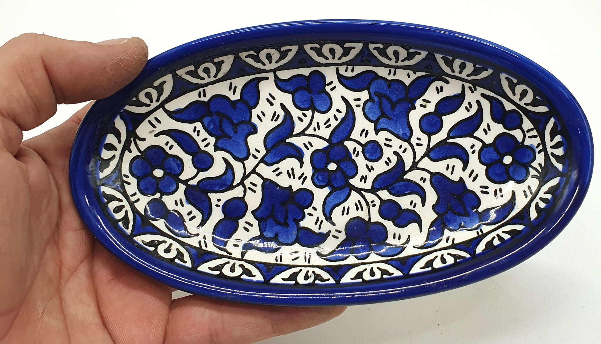 Handcrafted Hebron Ceramic Plate - Authentic Palestinian Pottery from the Heart of Hebron - Zuluf