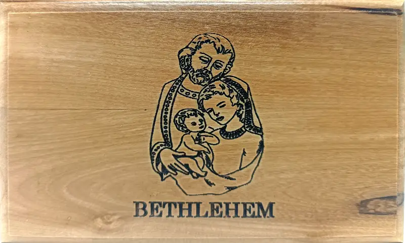 Medium olive wood rectangular keepsake box – handcrafted in bethlehem 3 engraved designs including blank 4.3 x 2.75 2