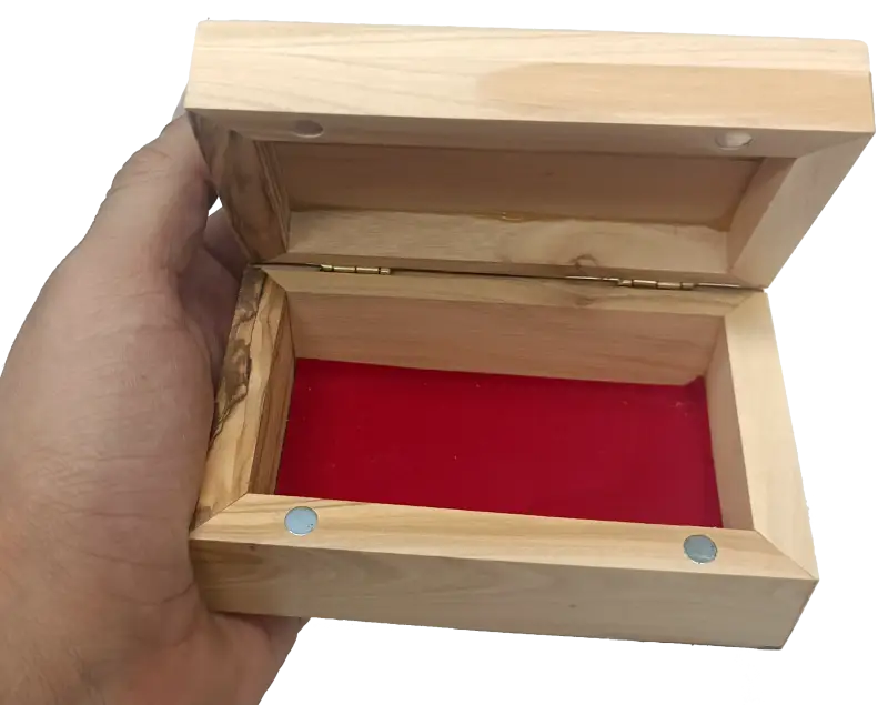 Medium olive wood rectangular keepsake box – handcrafted in bethlehem 3 engraved designs including blank 4.3 x 2.75 2