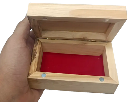 Medium olive wood rectangular keepsake box – handcrafted in bethlehem 3 engraved designs including blank 4.3 x 2.75 2