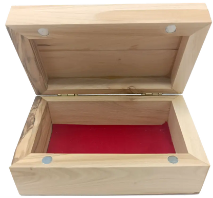 Medium olive wood rectangular keepsake box – handcrafted in bethlehem 3 engraved designs including blank 4.3 x 2.75 2